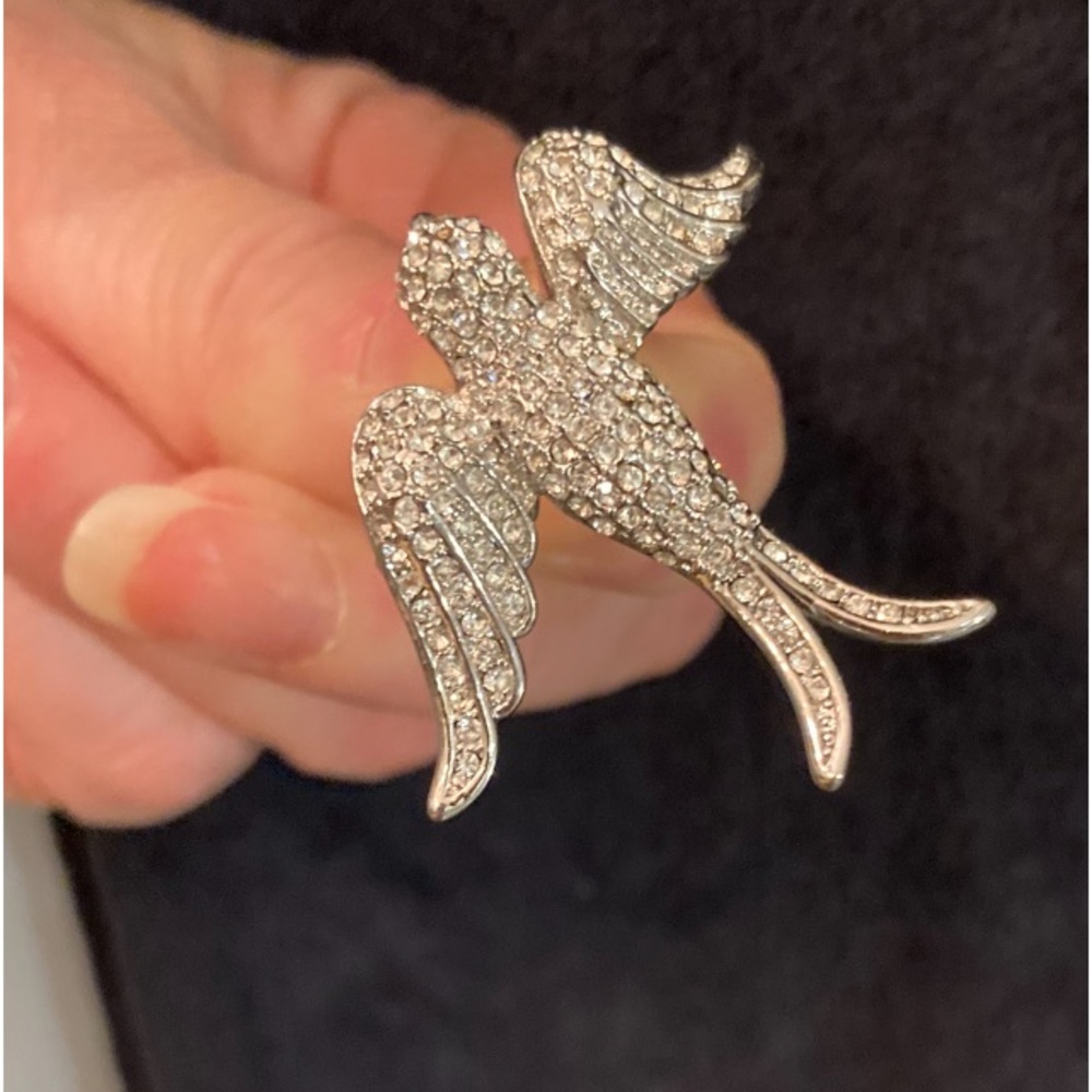 Bird in Flight Statement ring; Stunning